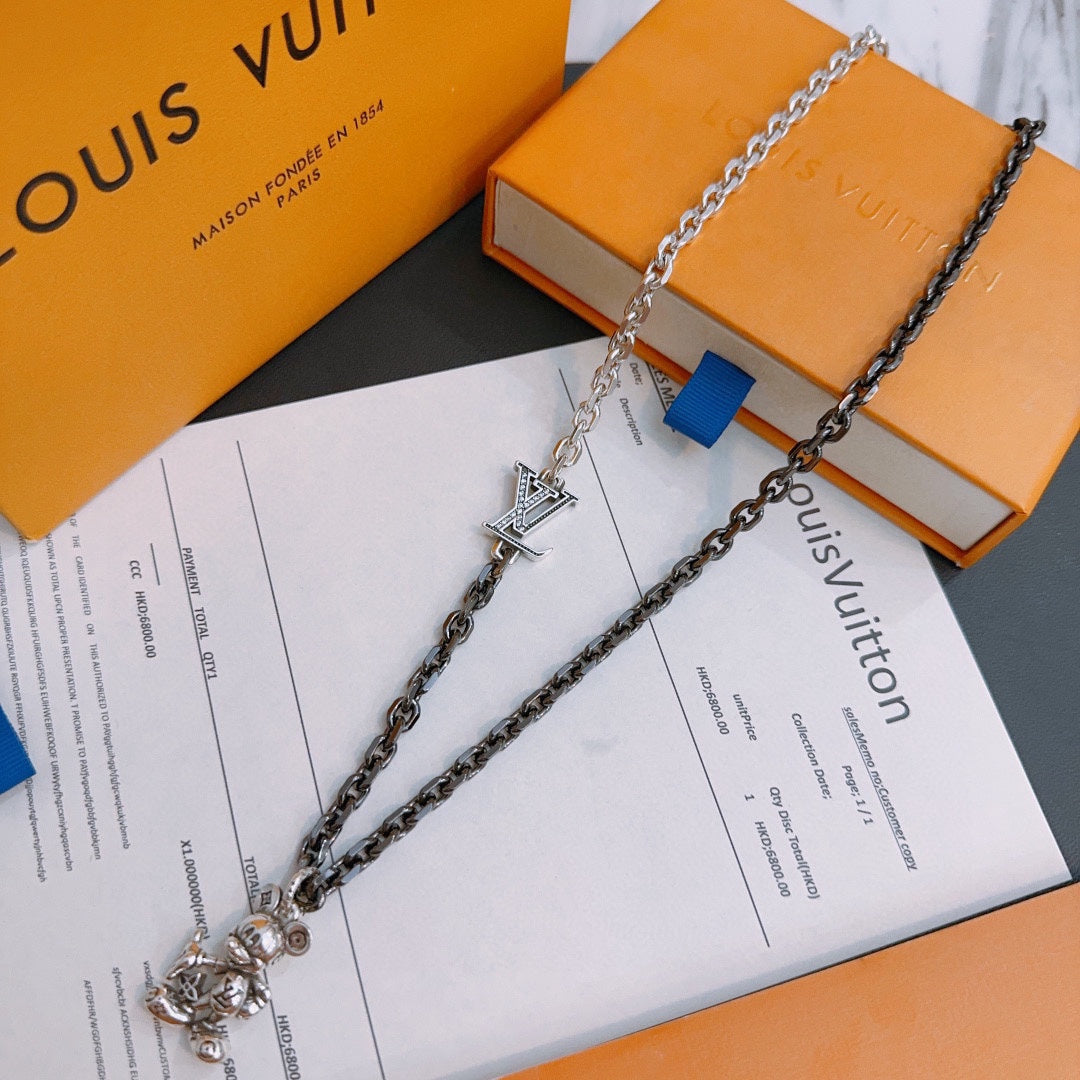 Louis Vuitton Luxury Necklace | Iconic Elegance & Boutique-Grade Quality 138