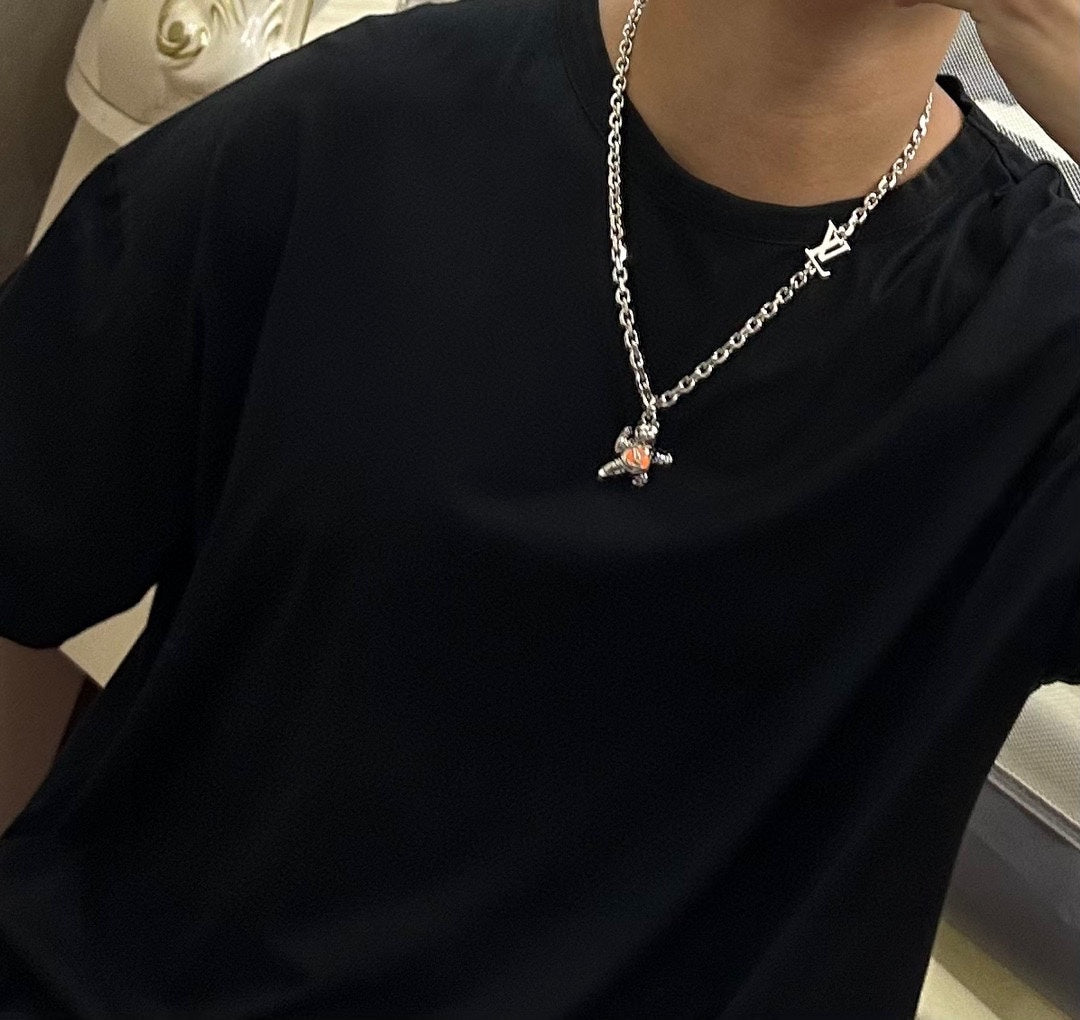 Louis Vuitton Luxury Necklace | Iconic Elegance & Boutique-Grade Quality 140