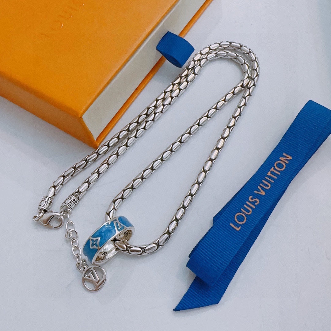 Louis Vuitton Luxury Necklace | Iconic Elegance & Boutique-Grade Quality 148