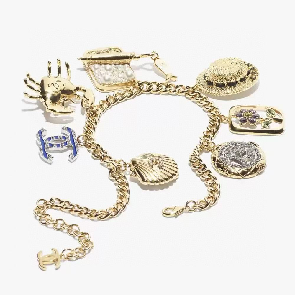Chanel Luxury Necklace | Timeless Elegance & Boutique-Grade Quality 09