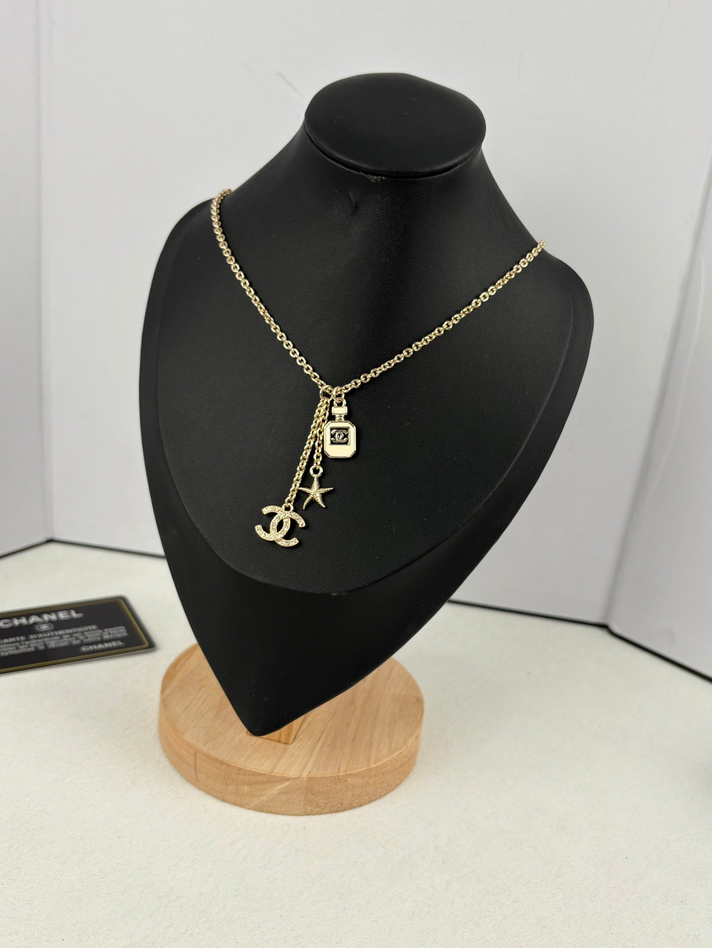 Chanel Luxury Necklace | Timeless Elegance & Boutique-Grade Quality 29