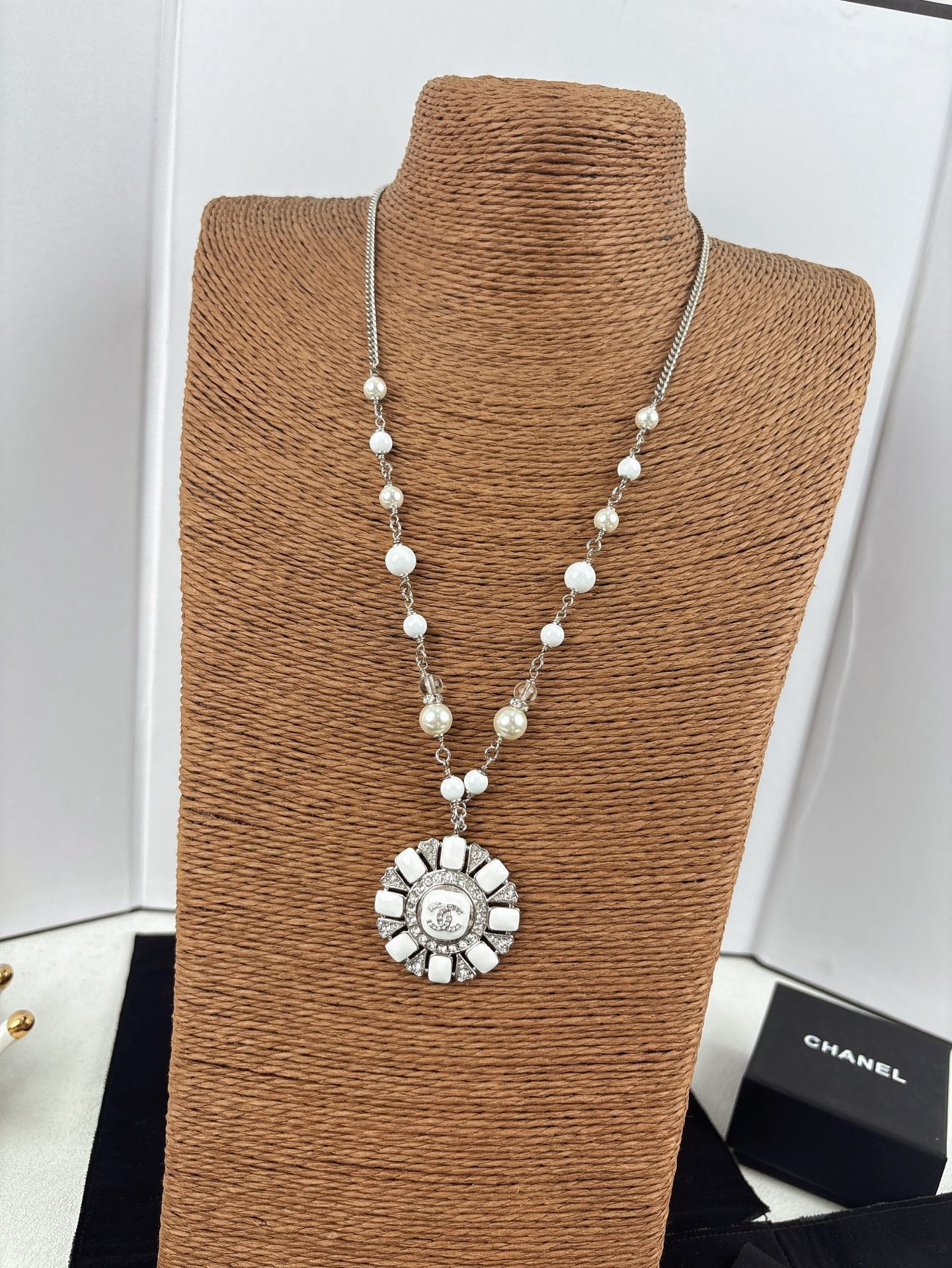 Chanel Luxury Necklace | Timeless Elegance & Boutique-Grade Quality 89