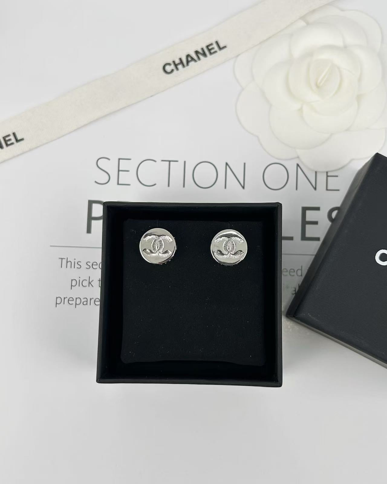 Chanel Luxury Earrings | Timeless Elegance & Boutique-Grade Quality 08