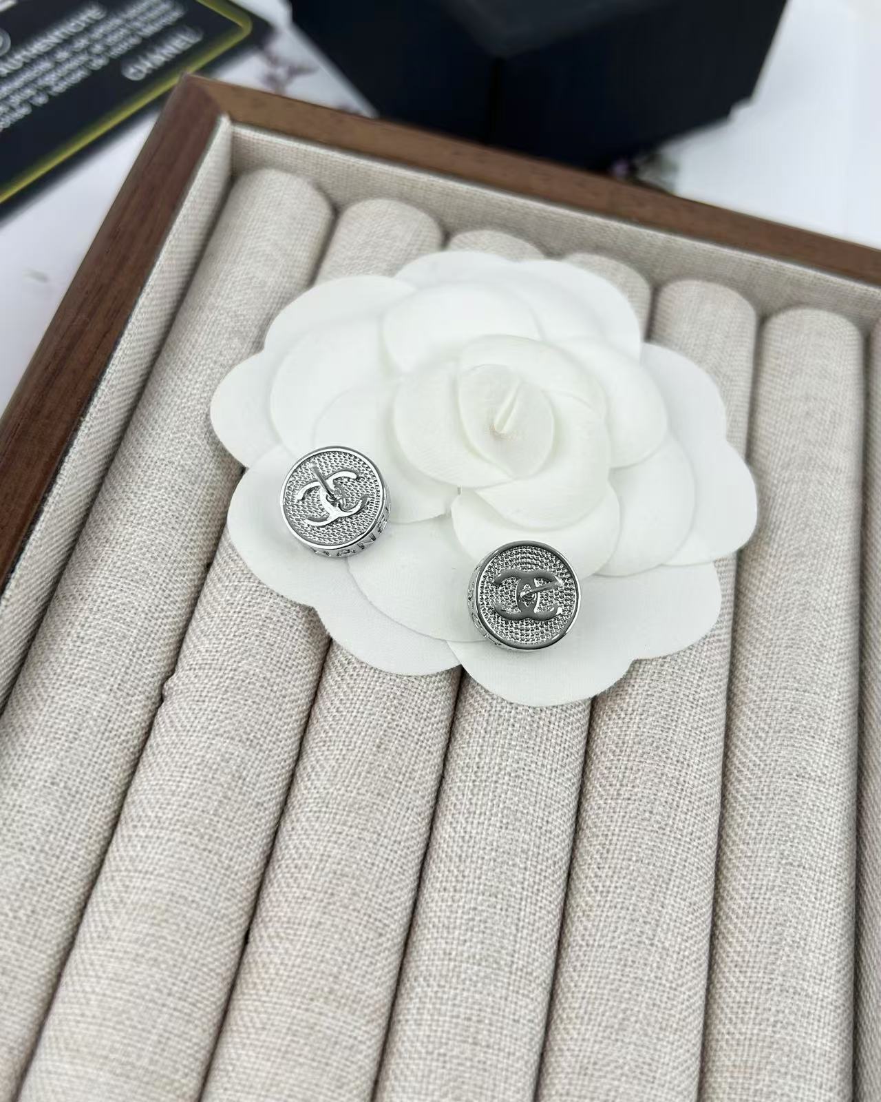 Chanel Luxury Earrings | Timeless Elegance & Boutique-Grade Quality 08
