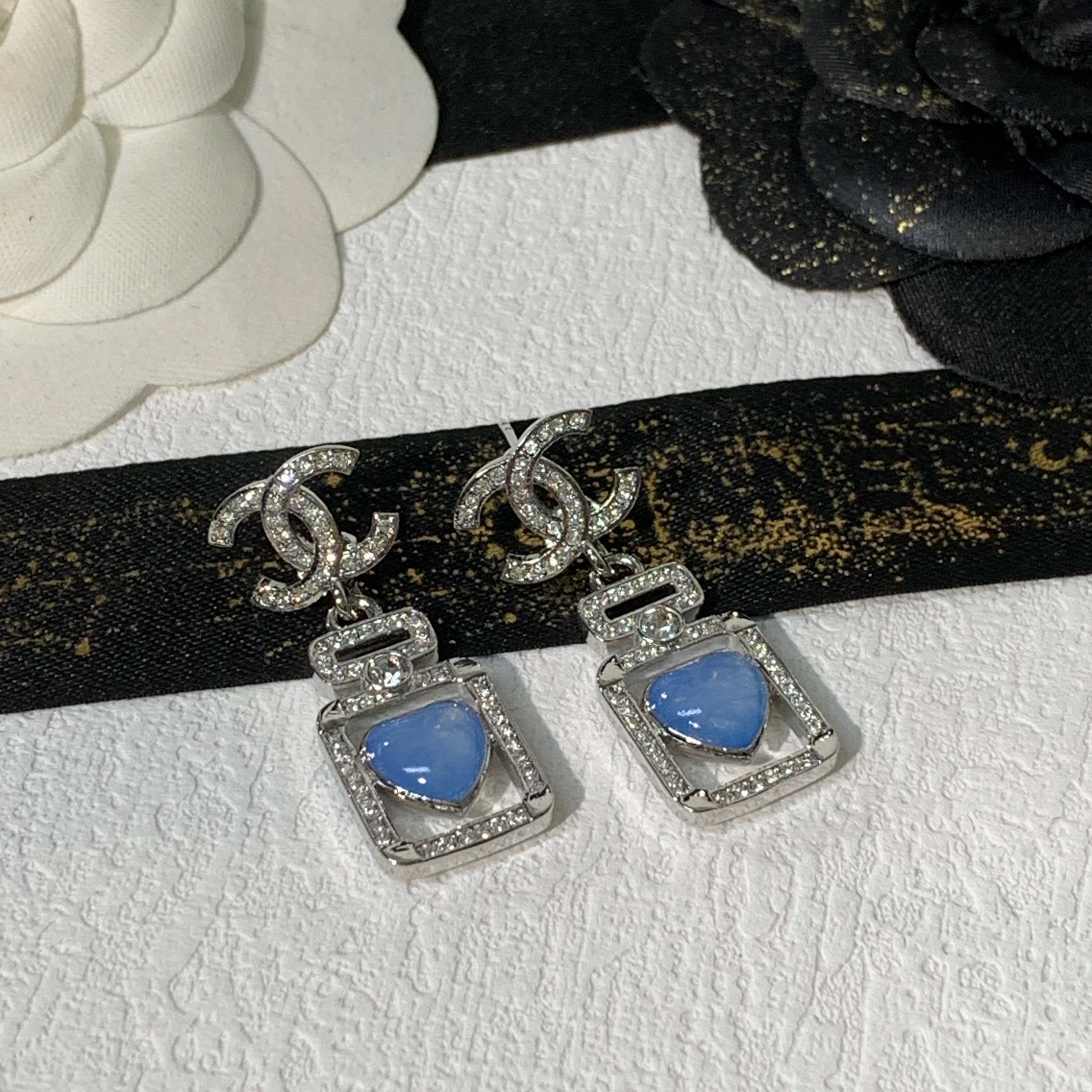 Chanel Luxury Earrings | Timeless Elegance & Boutique-Grade Quality 101