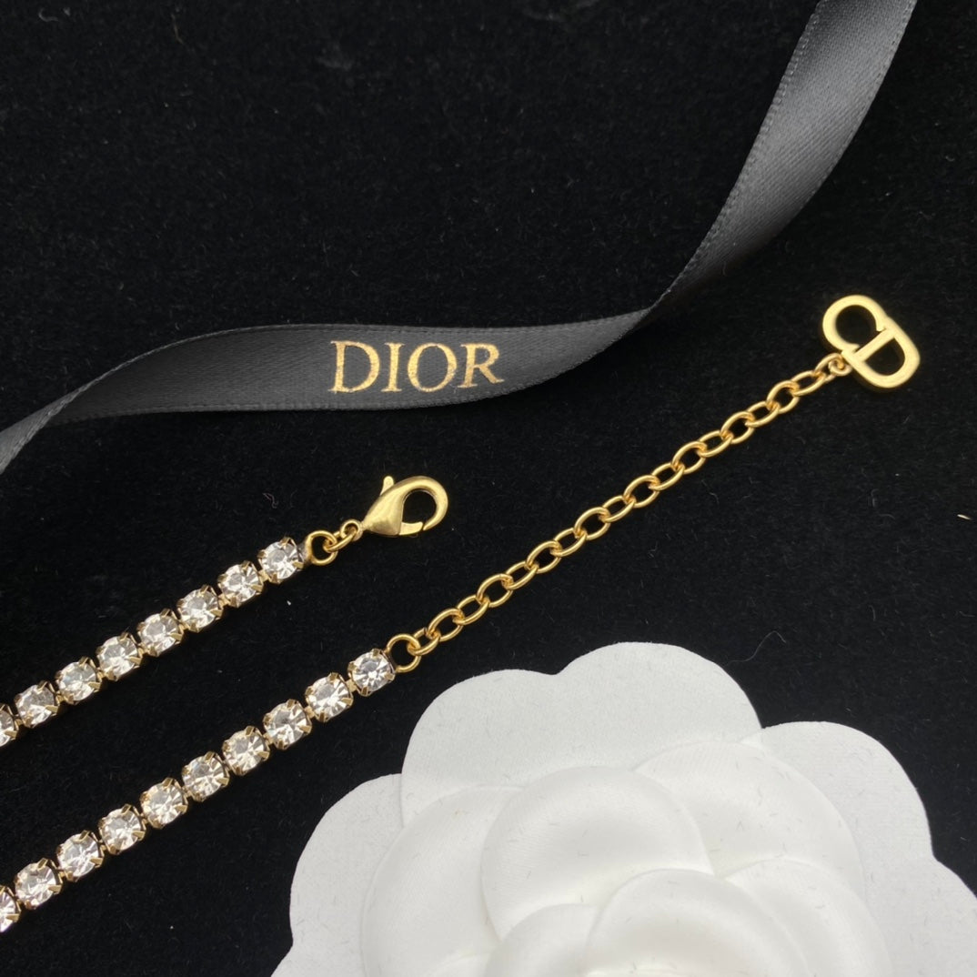 Dior Luxury Necklace | Timeless Elegance & Boutique-Grade Quality 02
