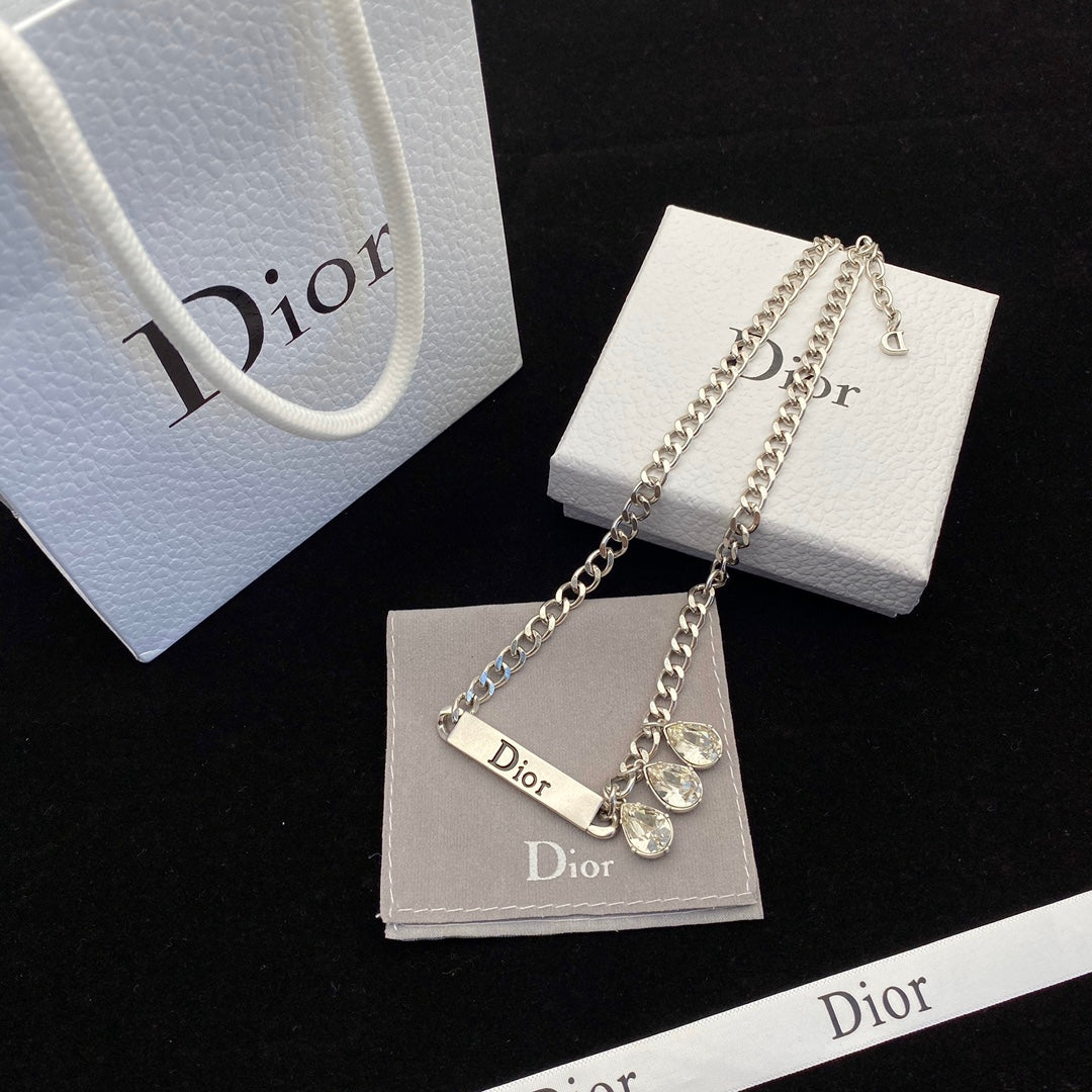 Dior Luxury Necklace | Timeless Elegance & Boutique-Grade Quality 03