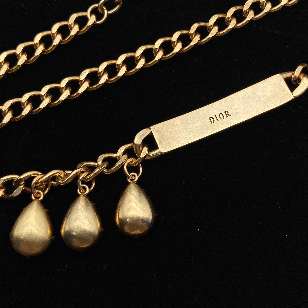 Dior Luxury Necklace | Timeless Elegance & Boutique-Grade Quality 04