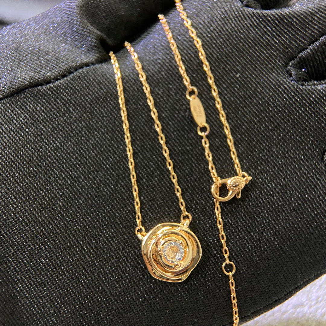 Dior Luxury Necklace | Timeless Elegance & Boutique-Grade Quality 08