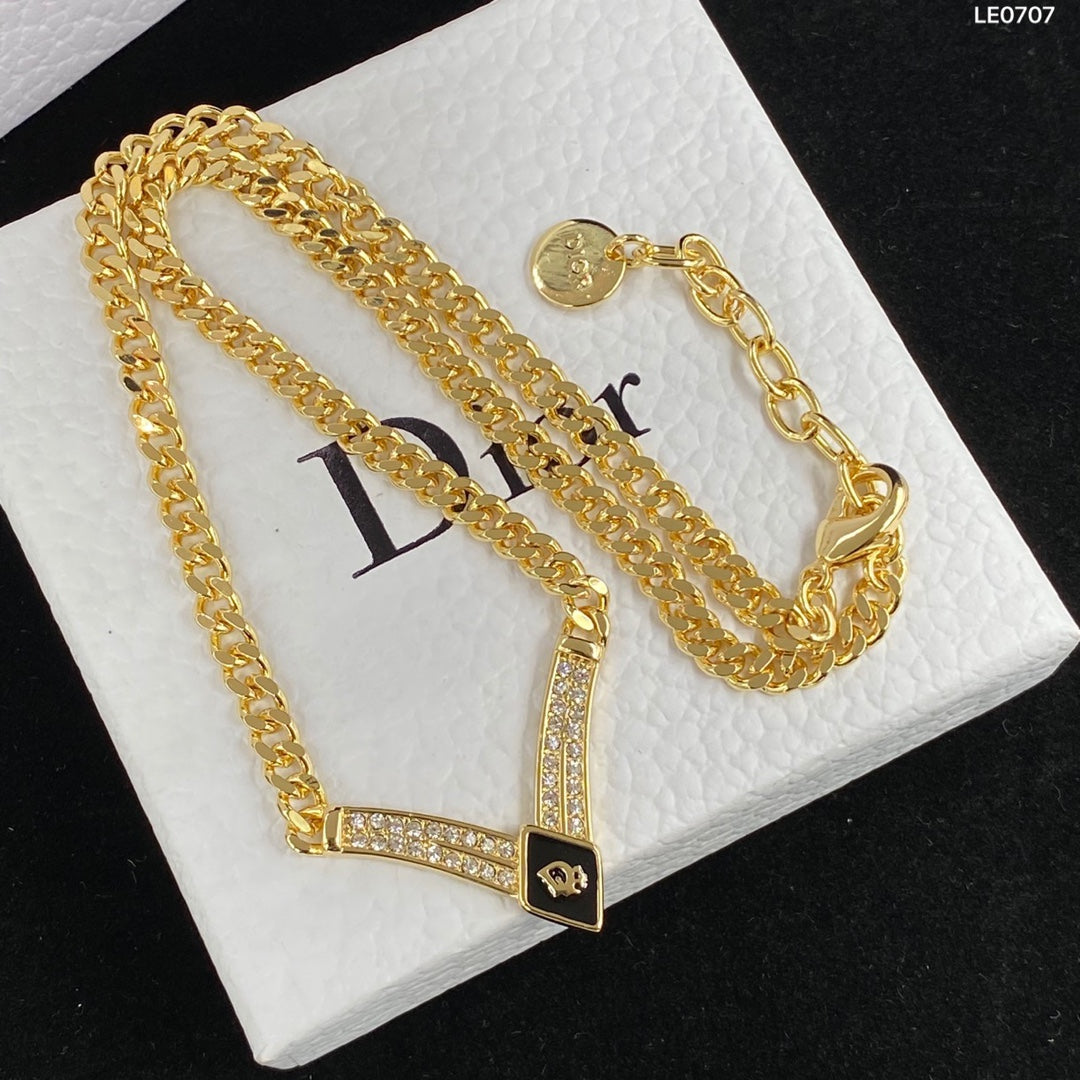 Dior Luxury Necklace | Timeless Elegance & Boutique-Grade Quality 09