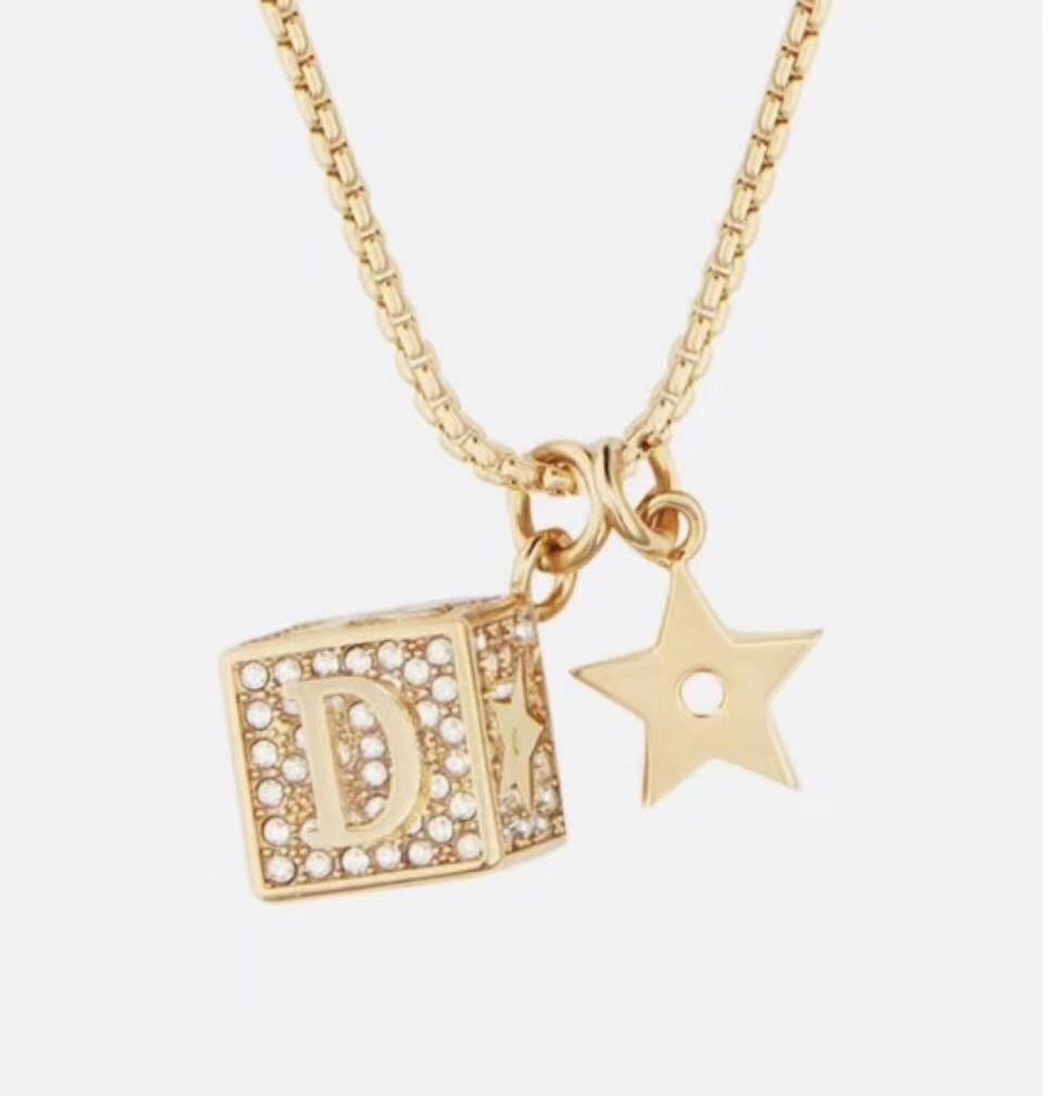 Dior Luxury Necklace | Timeless Elegance & Boutique-Grade Quality 34