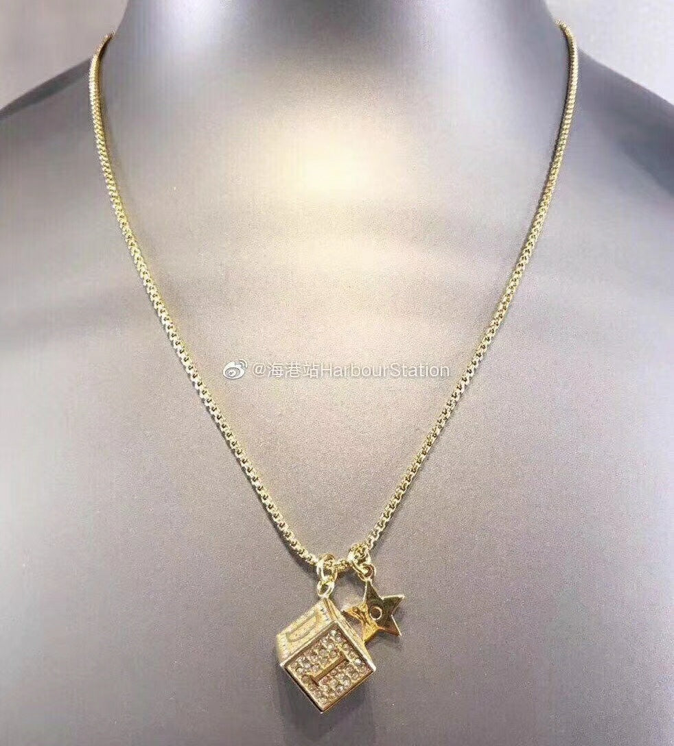 Dior Luxury Necklace | Timeless Elegance & Boutique-Grade Quality 34