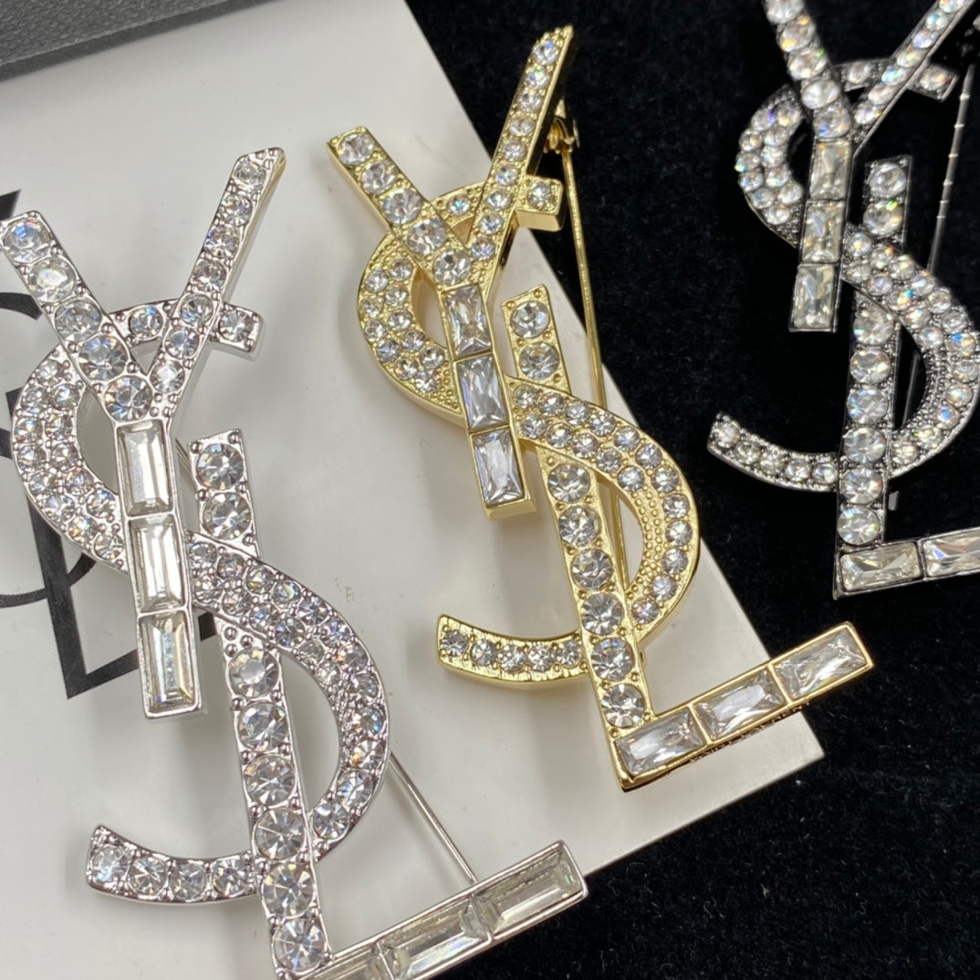 YSL Luxury Brooch | Iconic Elegance & Boutique-Grade Quality 01