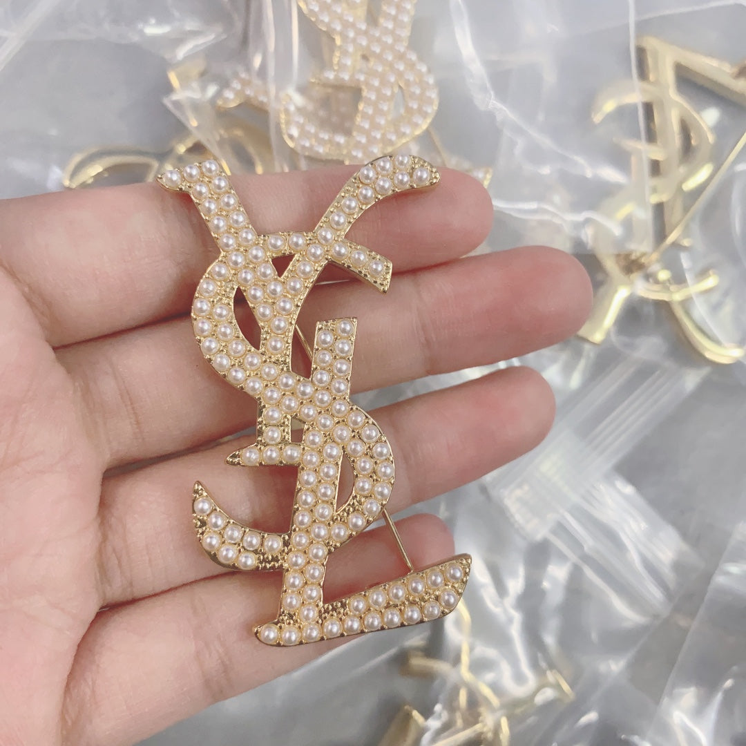 YSL Luxury Brooch | Iconic Elegance & Boutique-Grade Quality 02