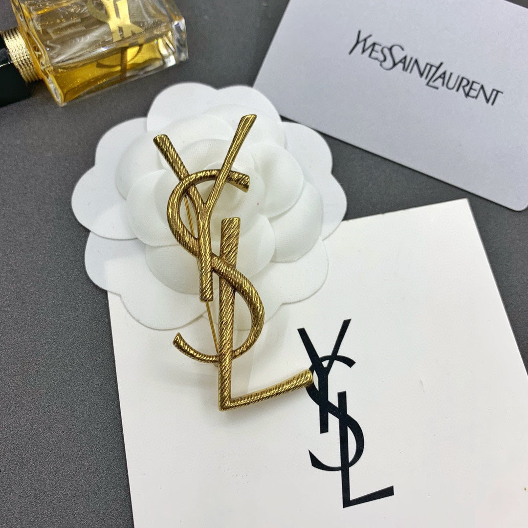 YSL Luxury Brooch | Iconic Elegance & Boutique-Grade Quality 04