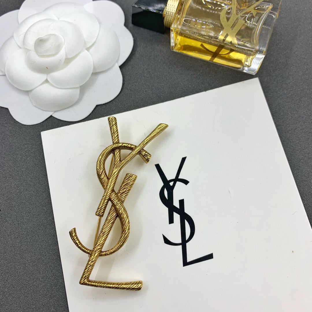 YSL Luxury Brooch | Iconic Elegance & Boutique-Grade Quality 04