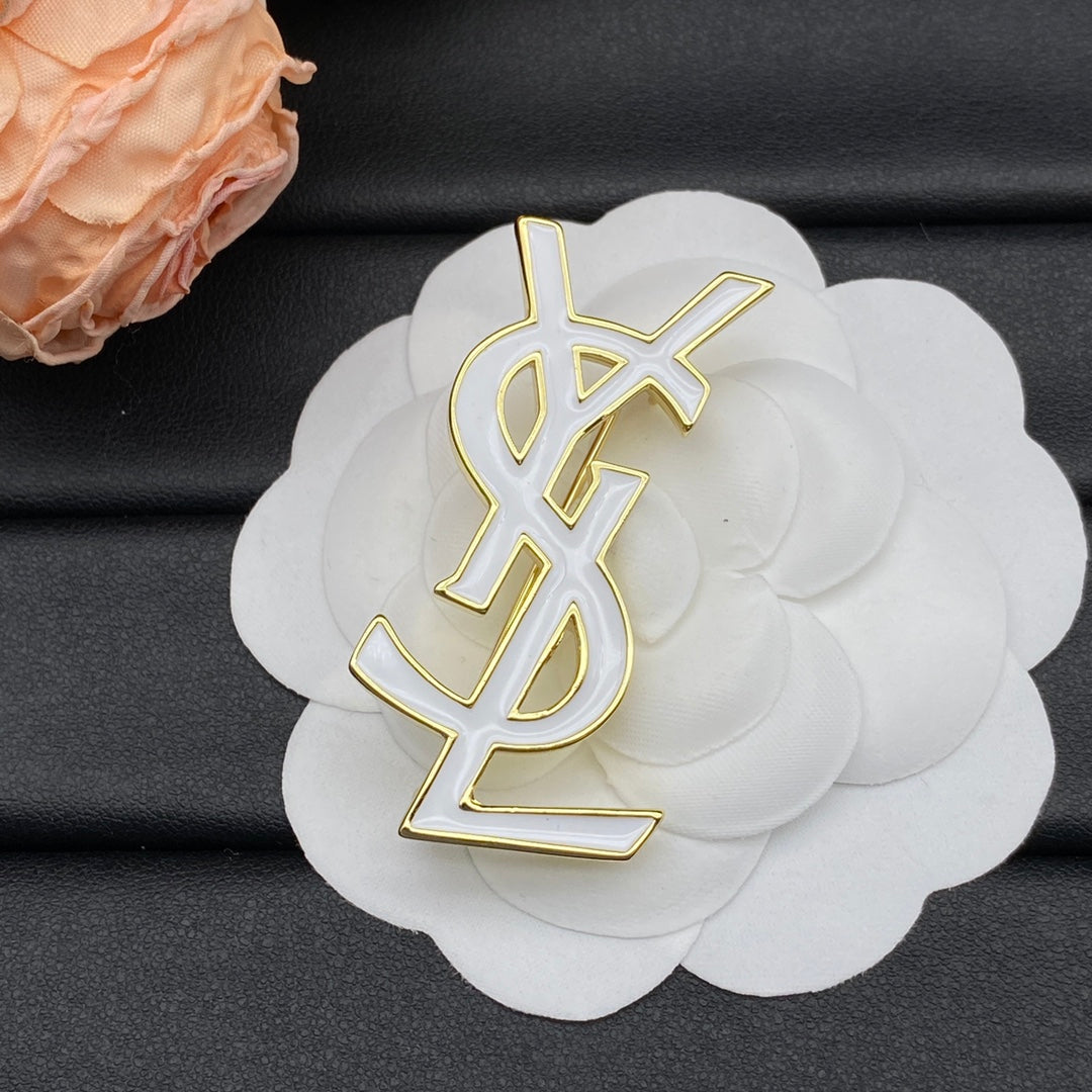YSL Luxury Brooch | Iconic Elegance & Boutique-Grade Quality 05
