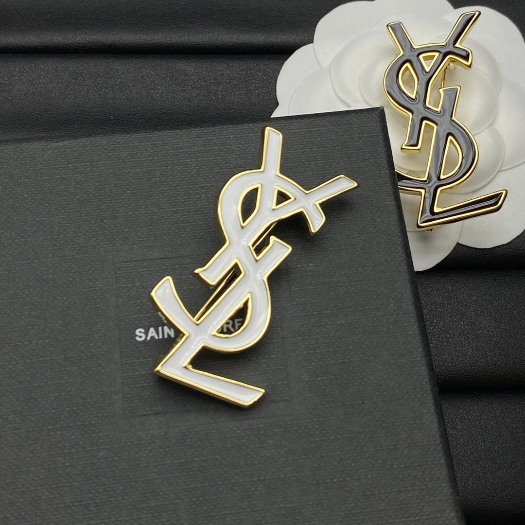 YSL Luxury Brooch | Iconic Elegance & Boutique-Grade Quality 05