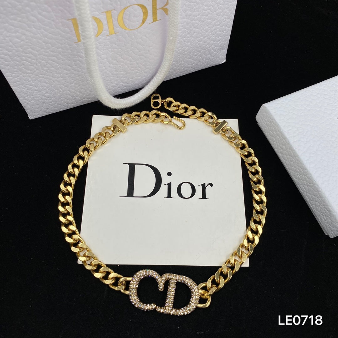 Dior Luxury Bracelet | Iconic Elegance & Boutique-Grade Quality 01