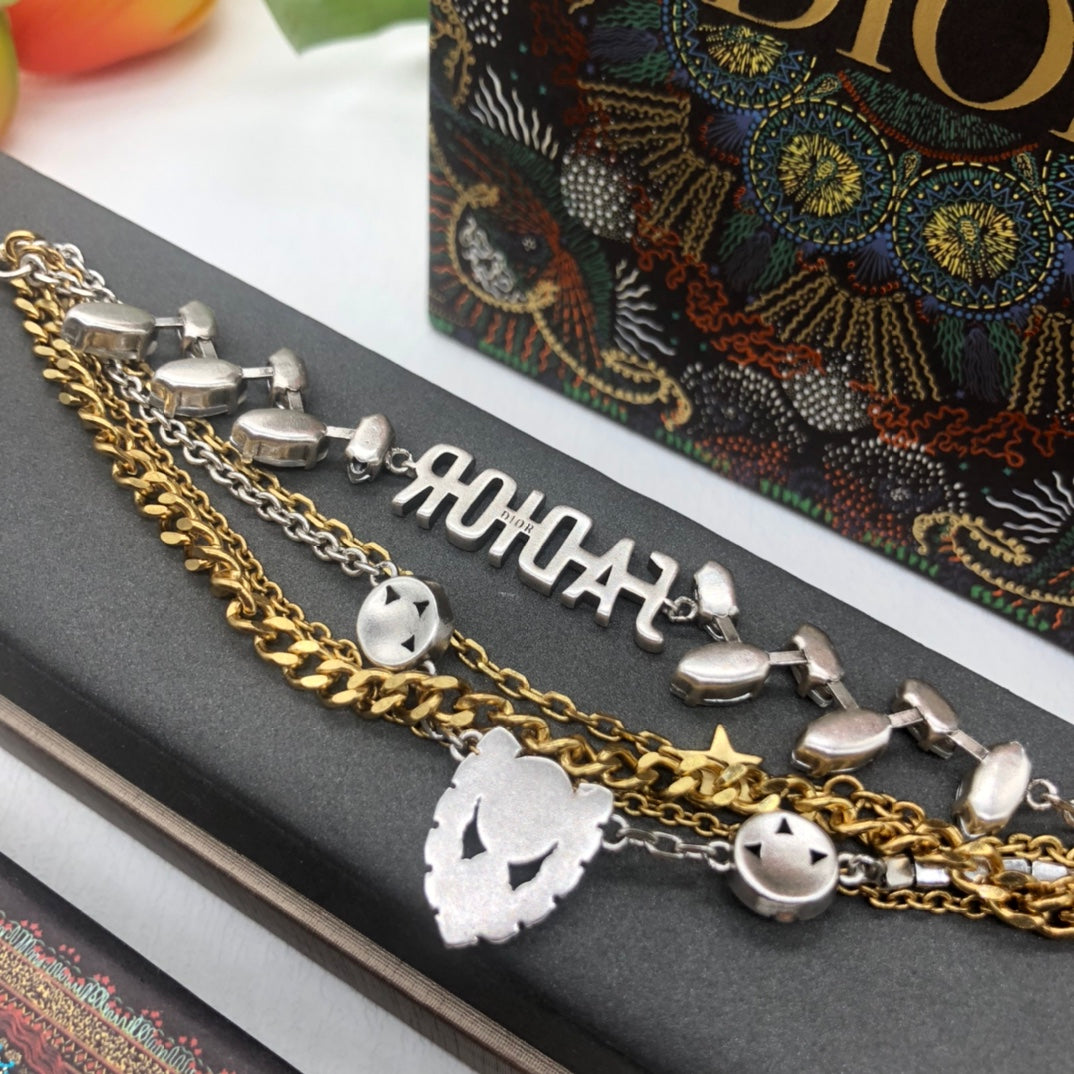Dior Luxury Bracelet | Iconic Elegance & Boutique-Grade Quality 02