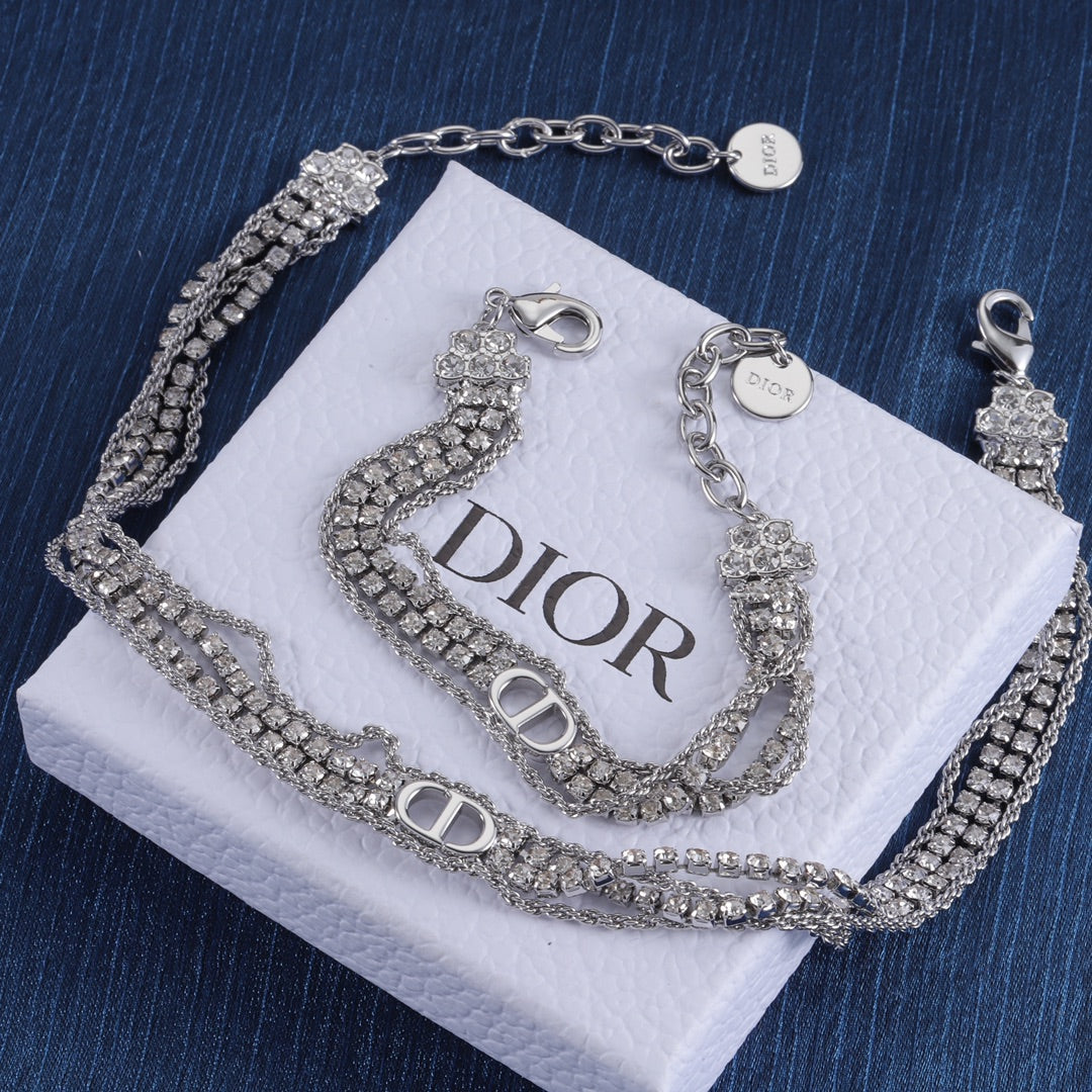 Dior Luxury Bracelet | Iconic Elegance & Boutique-Grade Quality 08