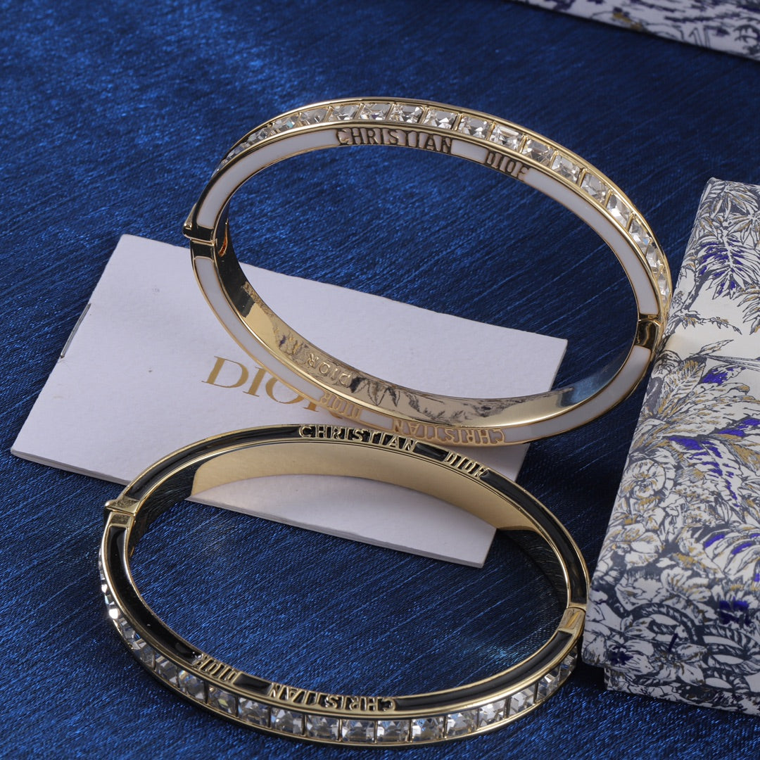 Dior Luxury Bracelet | Iconic Elegance & Boutique-Grade Quality 13