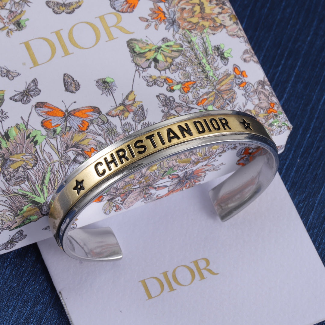 Dior Luxury Bracelet | Iconic Elegance & Boutique-Grade Quality 27