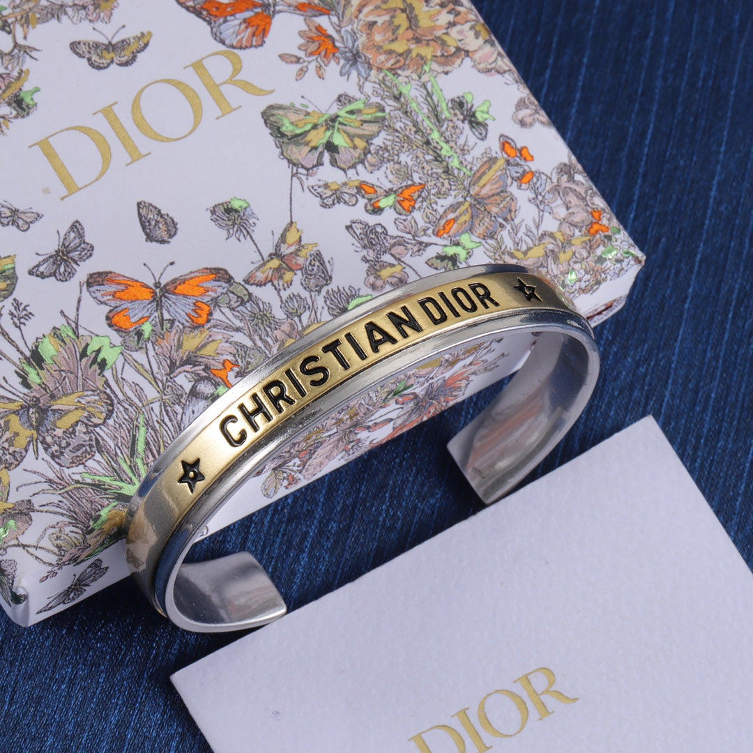Dior Luxury Bracelet | Iconic Elegance & Boutique-Grade Quality 27