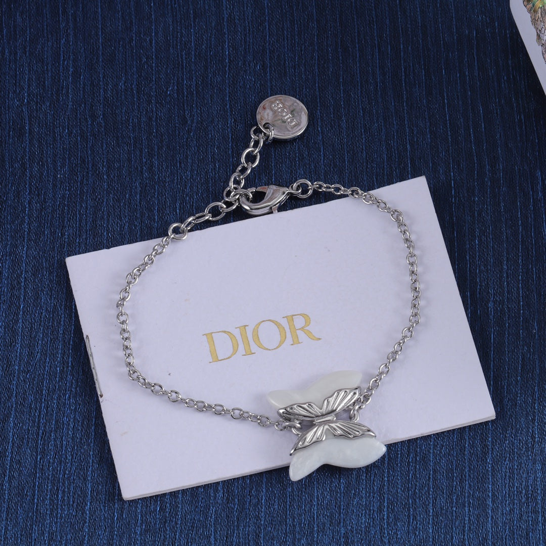 Dior Luxury Bracelet | Iconic Elegance & Boutique-Grade Quality 28