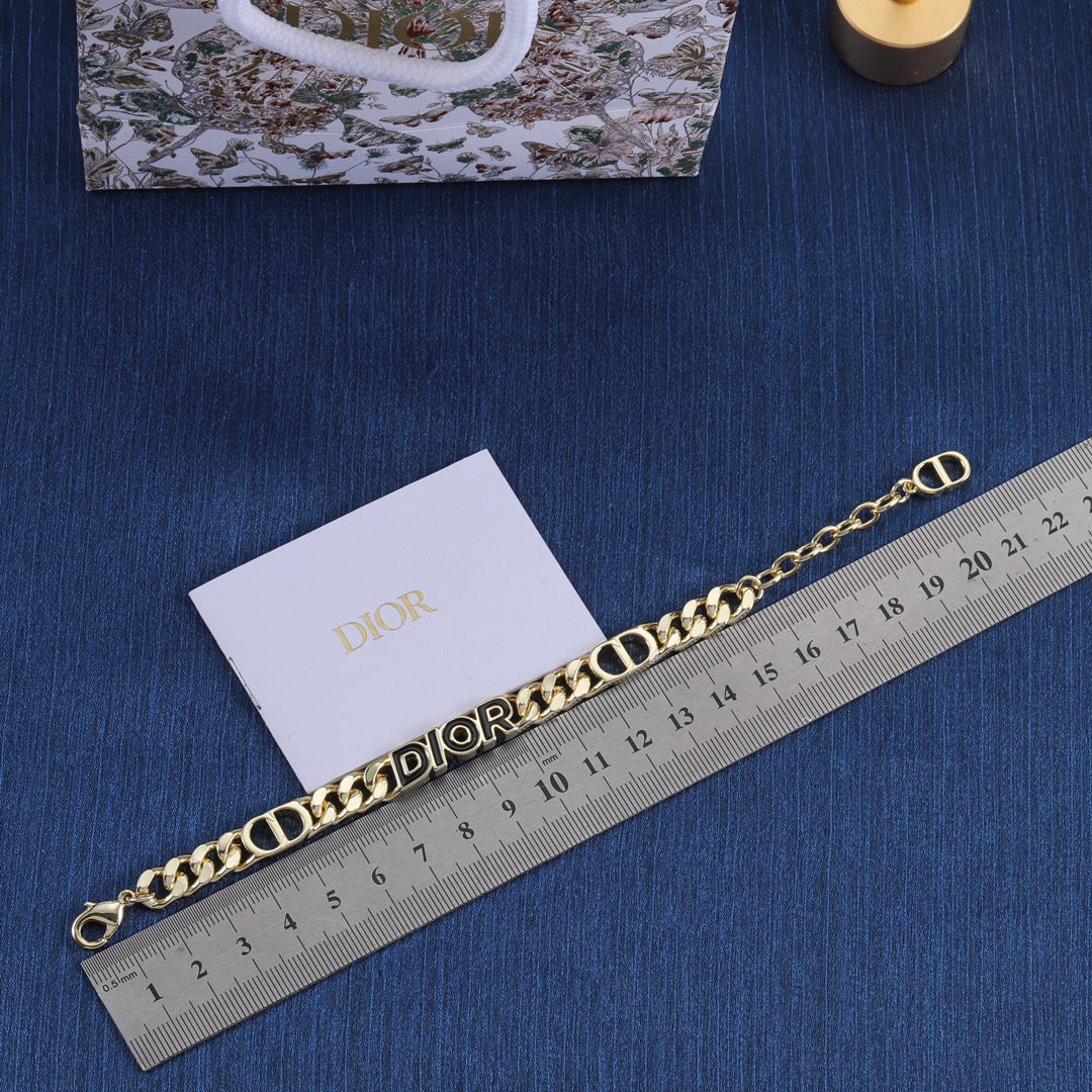 Dior Luxury Bracelet | Iconic Elegance & Boutique-Grade Quality 38