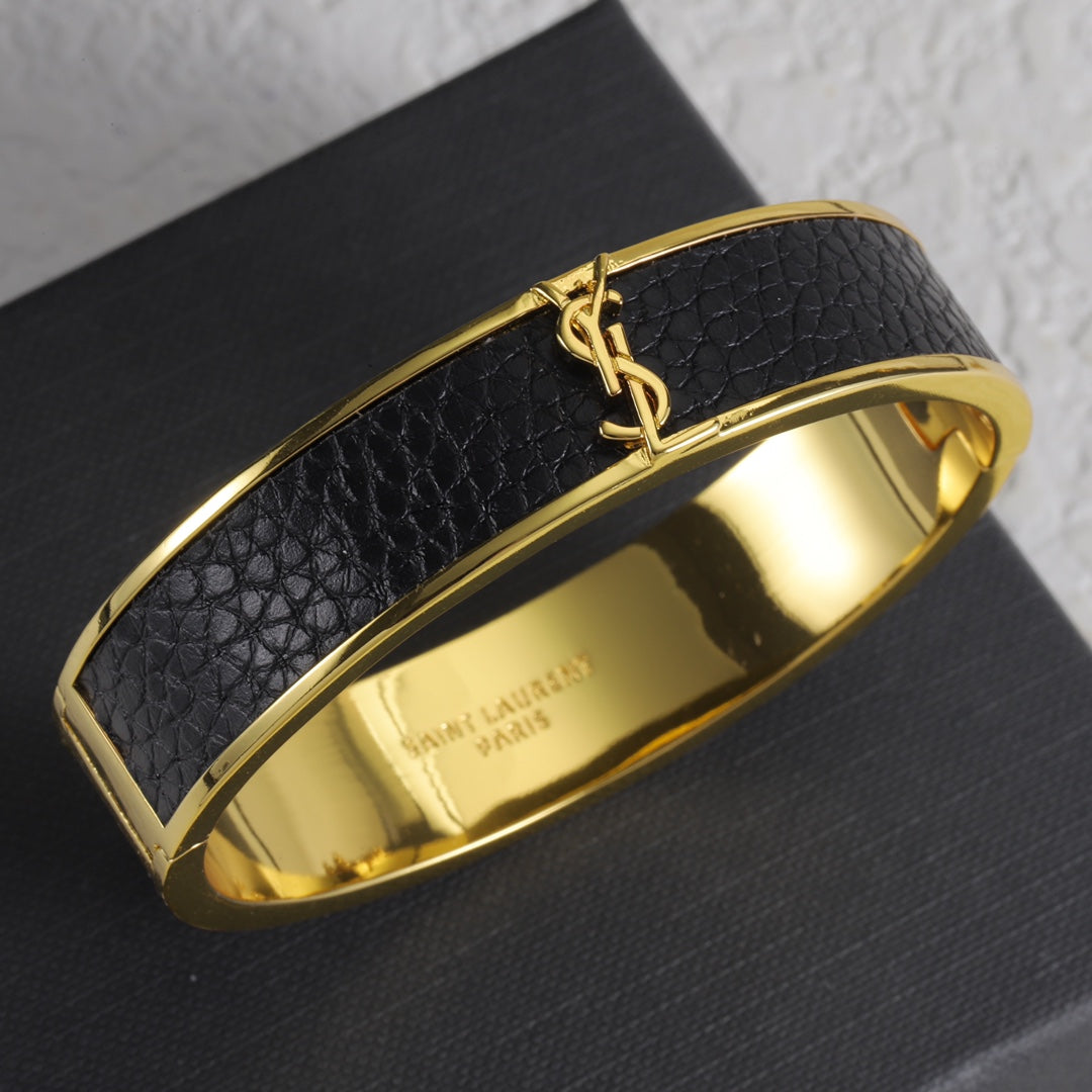 YSL Luxury Bracelet | Iconic Elegance & Boutique-Grade Quality 01