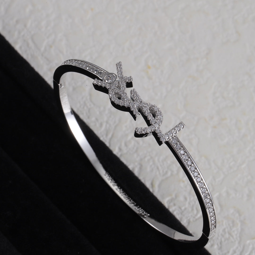 YSL Luxury Bracelet | Iconic Elegance & Boutique-Grade Quality 05