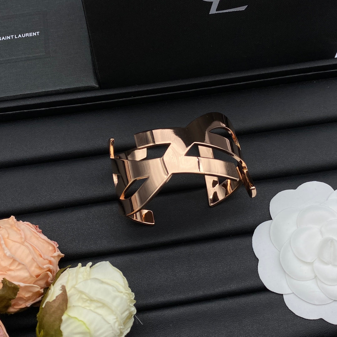 YSL Luxury Bracelet | Iconic Elegance & Boutique-Grade Quality 17