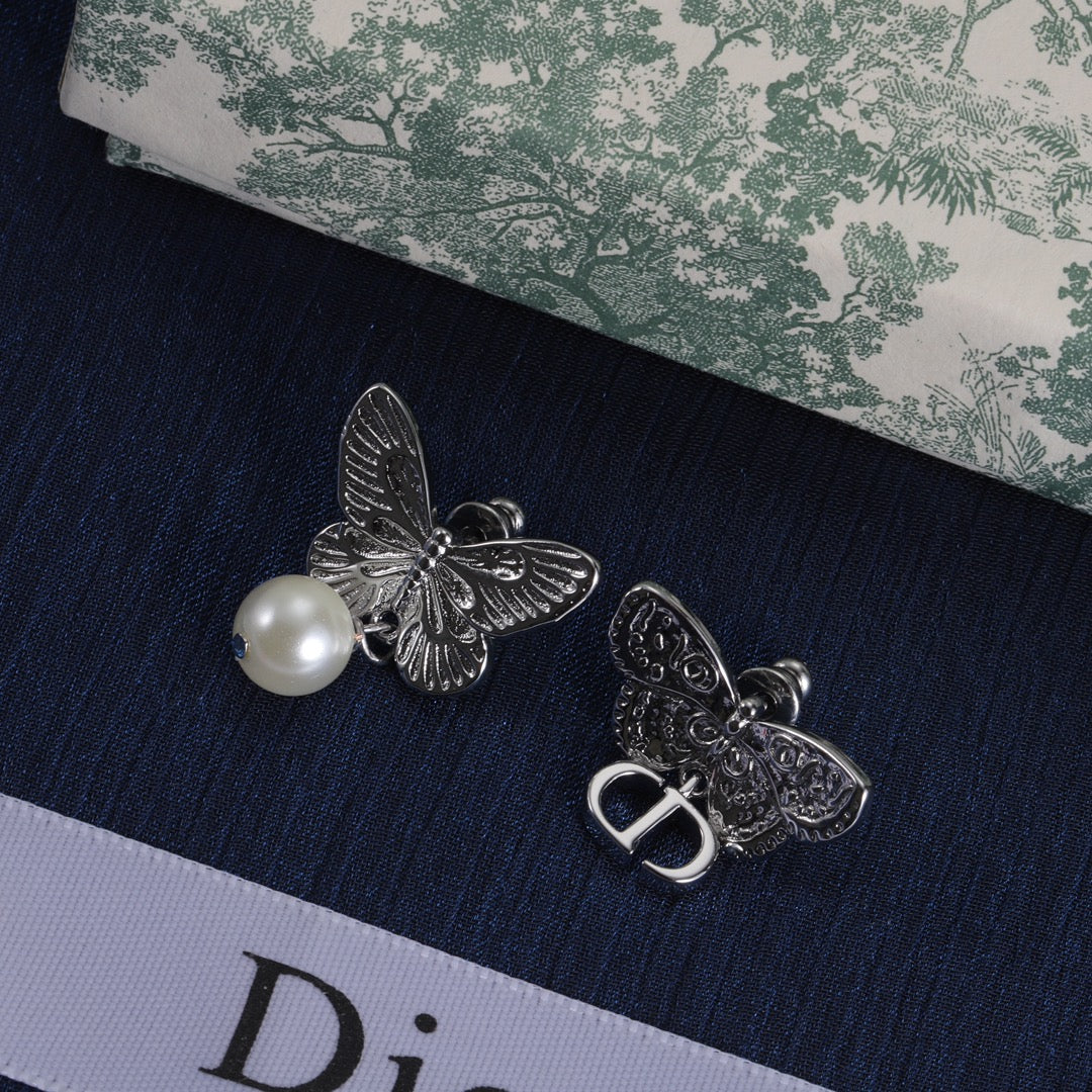 Dior Luxury Earrings | Timeless Elegance & Boutique-Grade Quality 01
