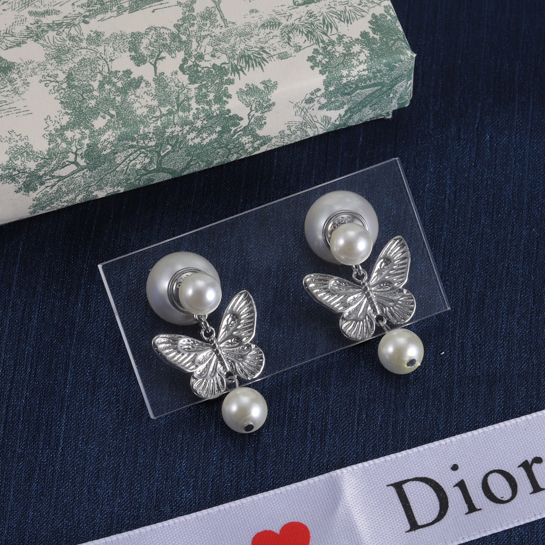 Dior Luxury Earrings | Timeless Elegance & Boutique-Grade Quality 03