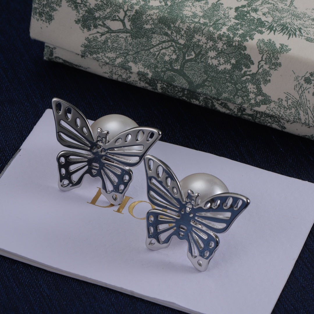 Dior Luxury Earrings | Timeless Elegance & Boutique-Grade Quality 04