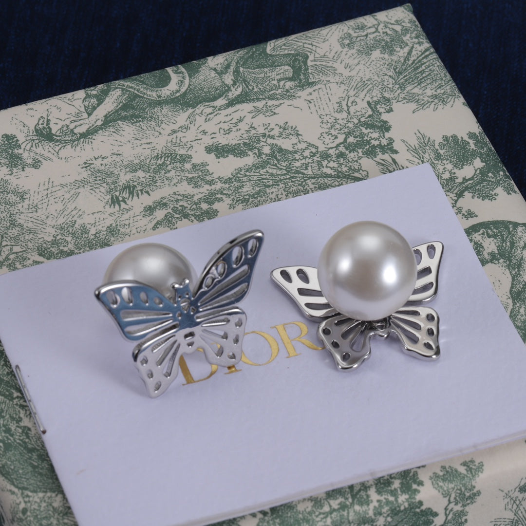 Dior Luxury Earrings | Timeless Elegance & Boutique-Grade Quality 04
