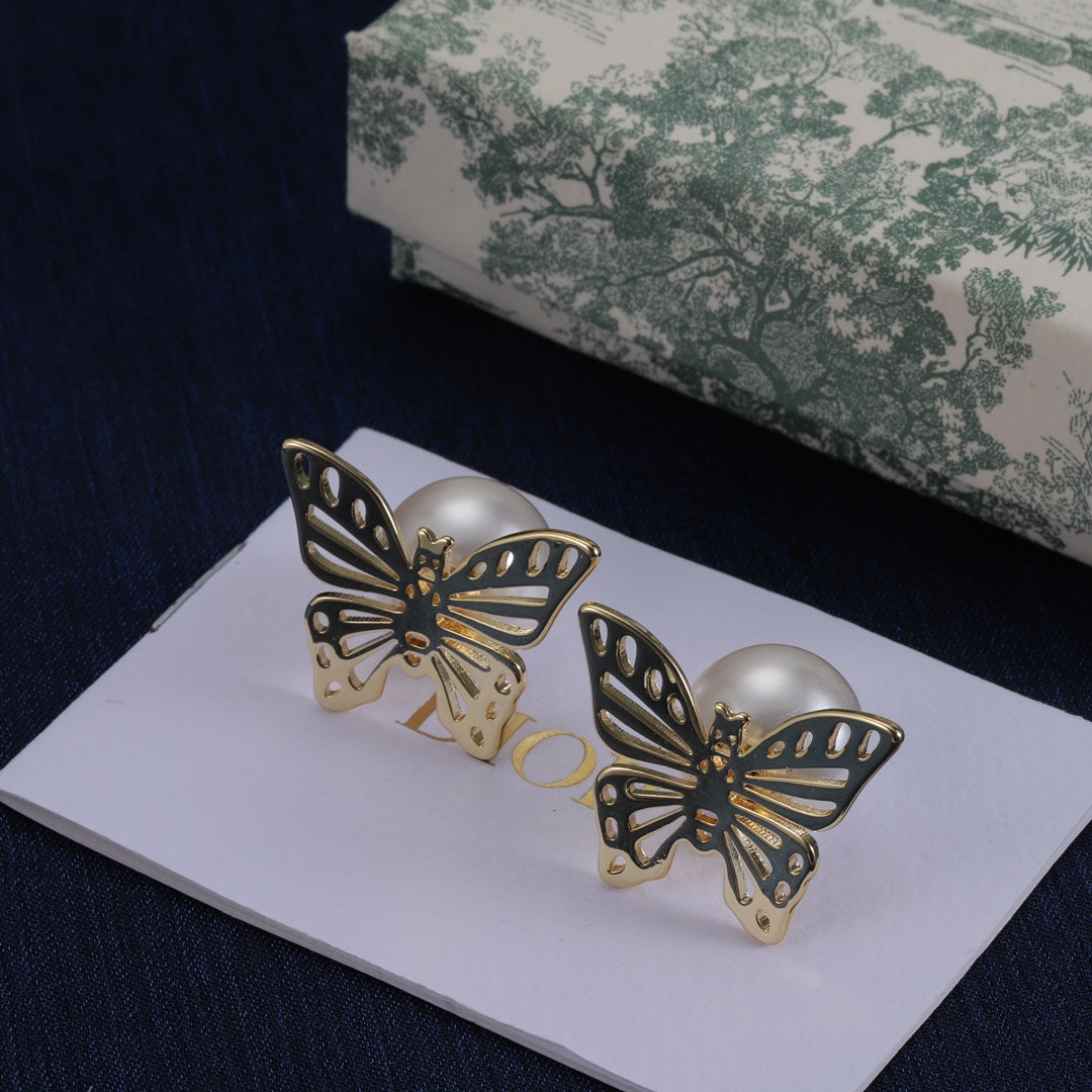 Dior Luxury Earrings | Timeless Elegance & Boutique-Grade Quality 04