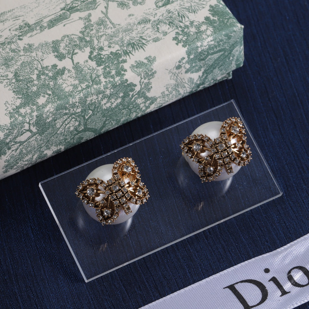 Dior Luxury Earrings | Timeless Elegance & Boutique-Grade Quality 06