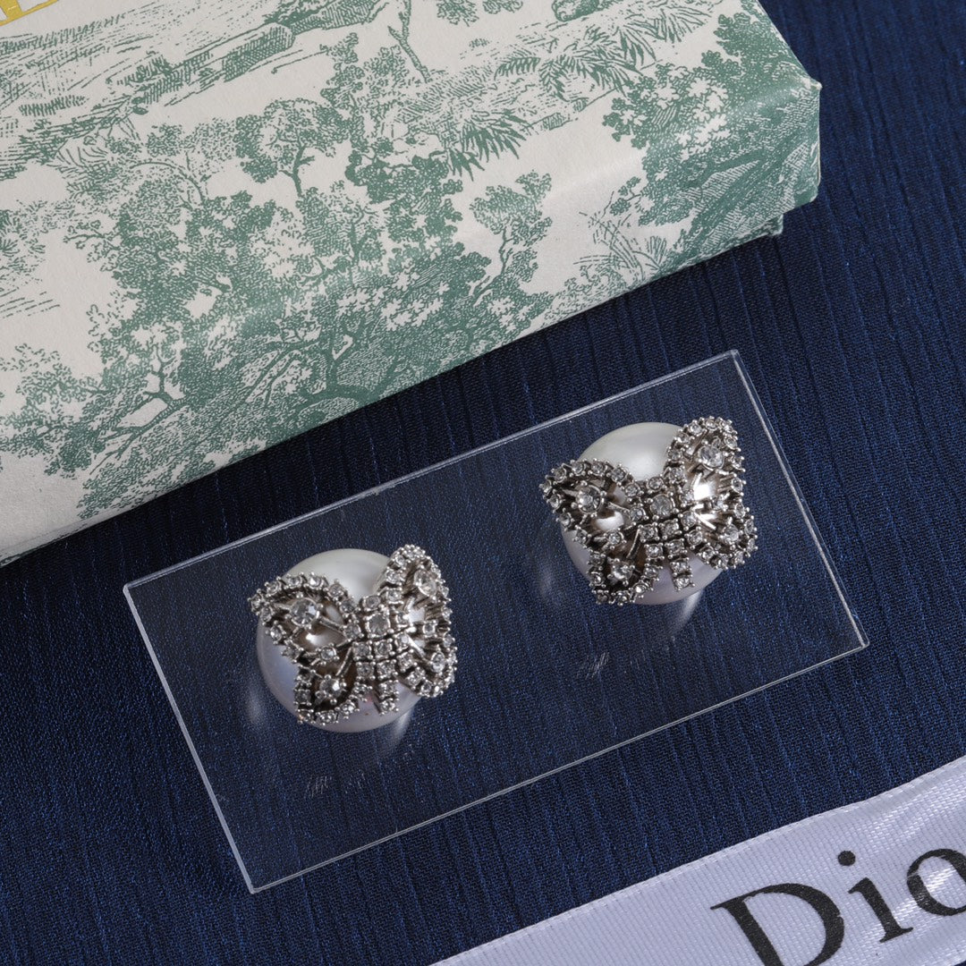 Dior Luxury Earrings | Timeless Elegance & Boutique-Grade Quality 06
