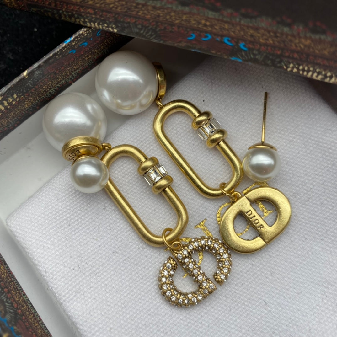 Dior Luxury Earrings | Timeless Elegance & Boutique-Grade Quality 09