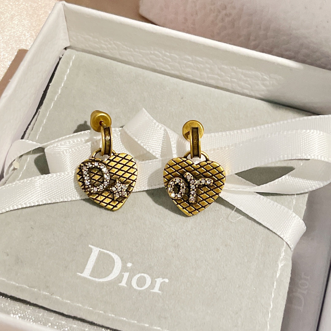 Dior Luxury Earrings | Timeless Elegance & Boutique-Grade Quality 12