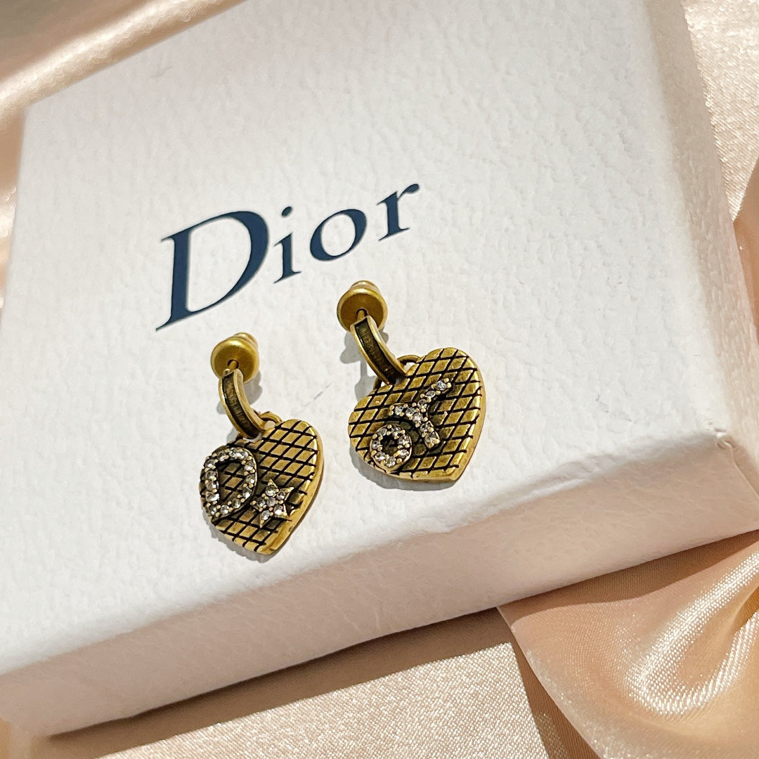 Dior Luxury Earrings | Timeless Elegance & Boutique-Grade Quality 12