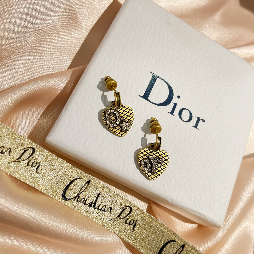 Dior Luxury Earrings | Timeless Elegance & Boutique-Grade Quality 12