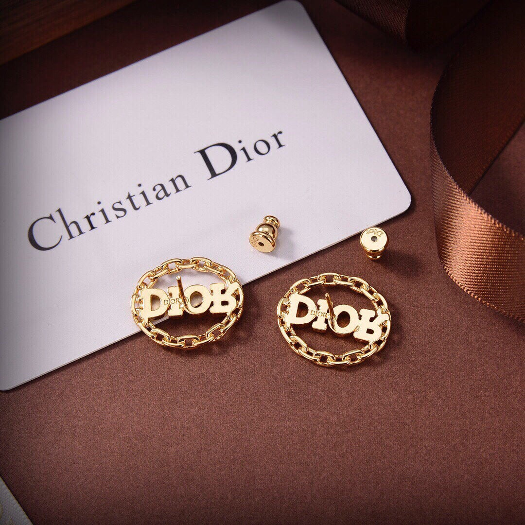 Dior Luxury Earrings | Timeless Elegance & Boutique-Grade Quality 15