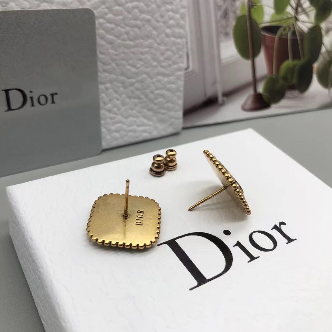 Dior Luxury Earrings | Timeless Elegance & Boutique-Grade Quality 17