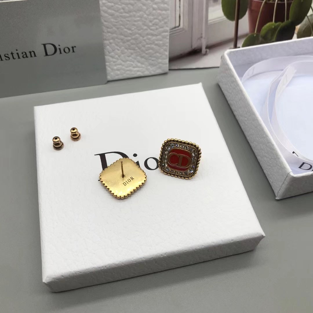 Dior Luxury Earrings | Timeless Elegance & Boutique-Grade Quality 17