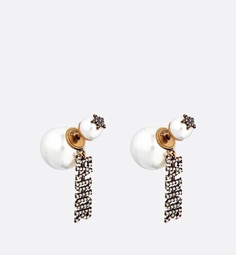 Dior Luxury Earrings | Timeless Elegance & Boutique-Grade Quality 19