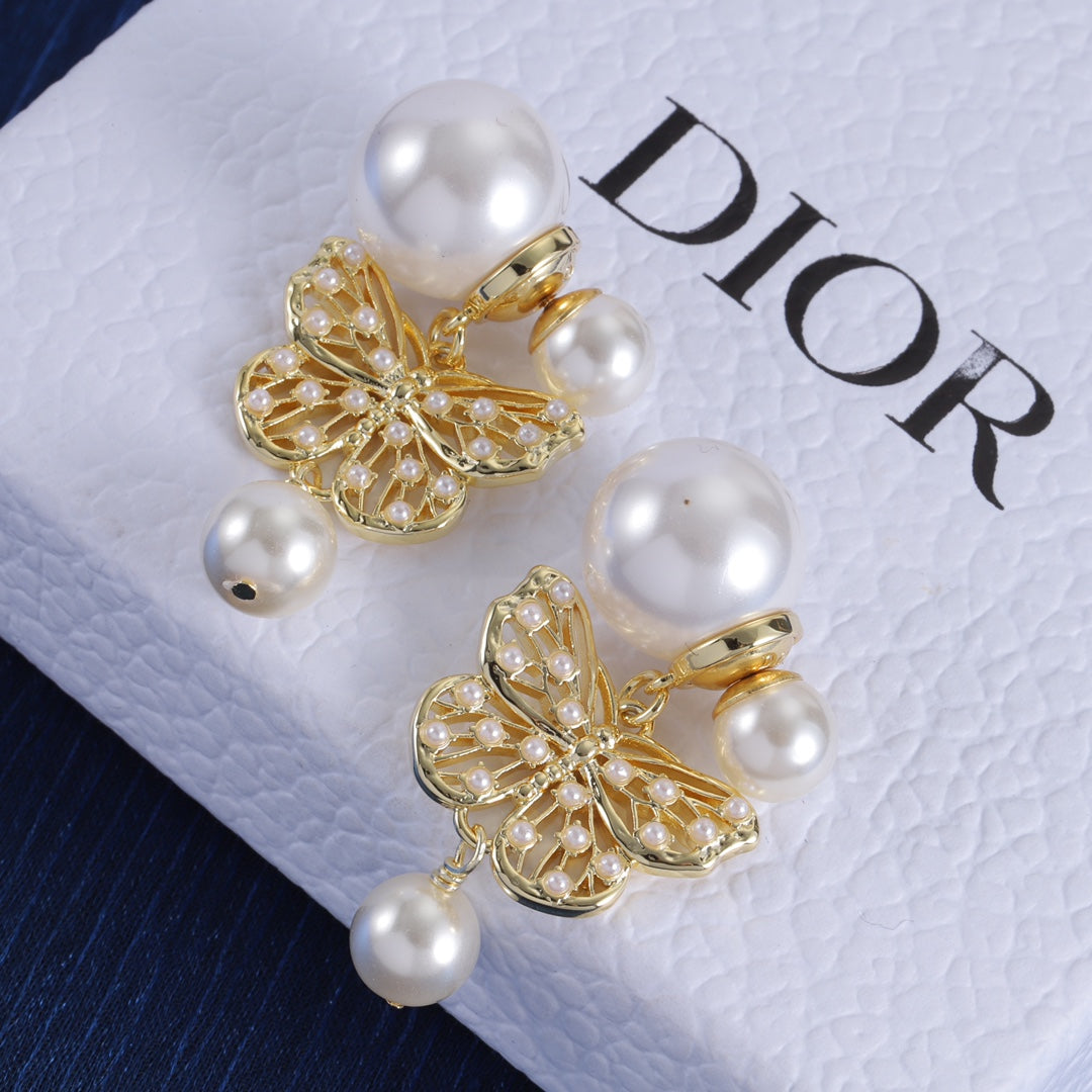 Dior Luxury Earrings | Timeless Elegance & Boutique-Grade Quality 29