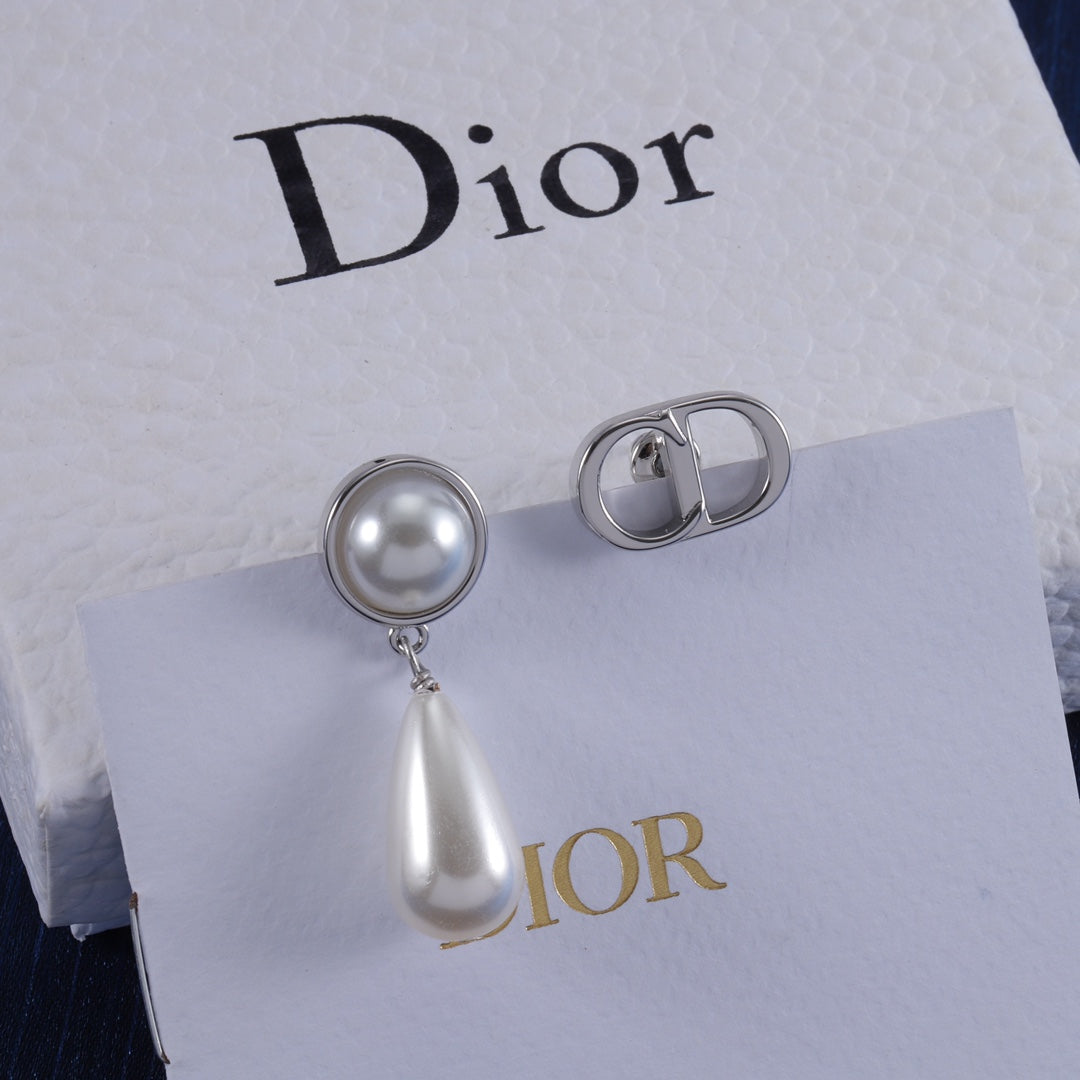 Dior Luxury Earrings | Timeless Elegance & Boutique-Grade Quality 64